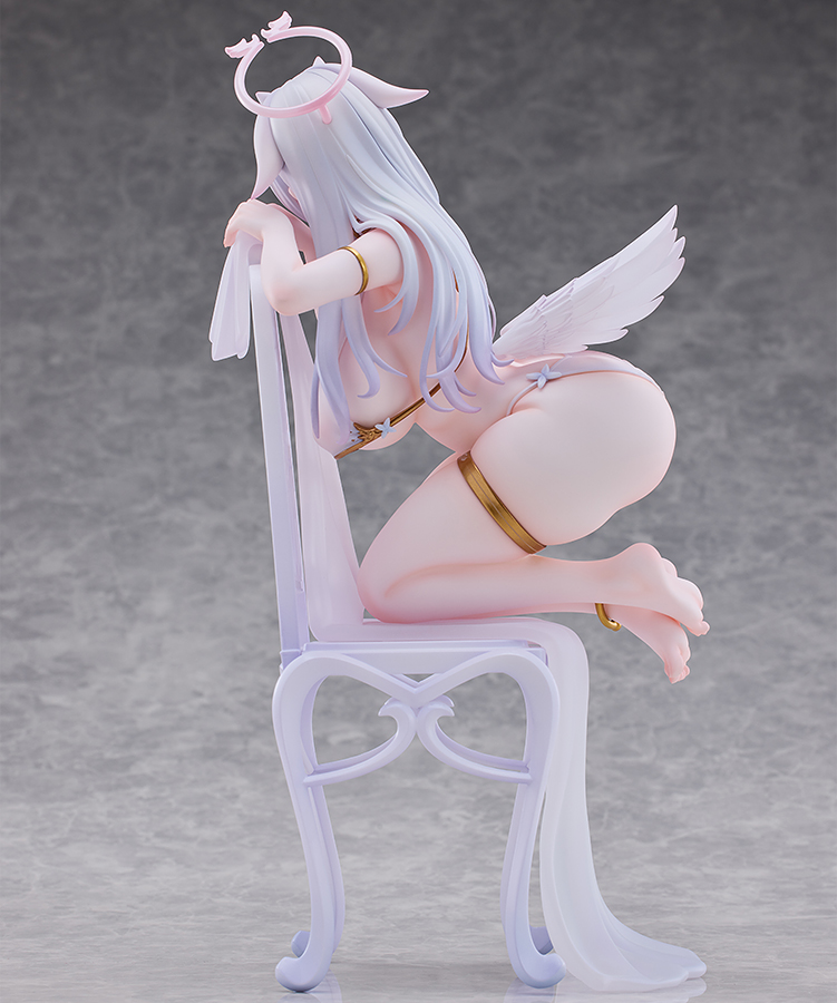 Pure White Angel-chan Tapestry Set Edition | Ultra Tokyo Connection